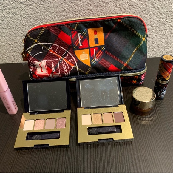 Estée Lauder limited edition bundle - Picture 2 of 2